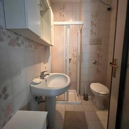 Appartement Bilocale A Fronte